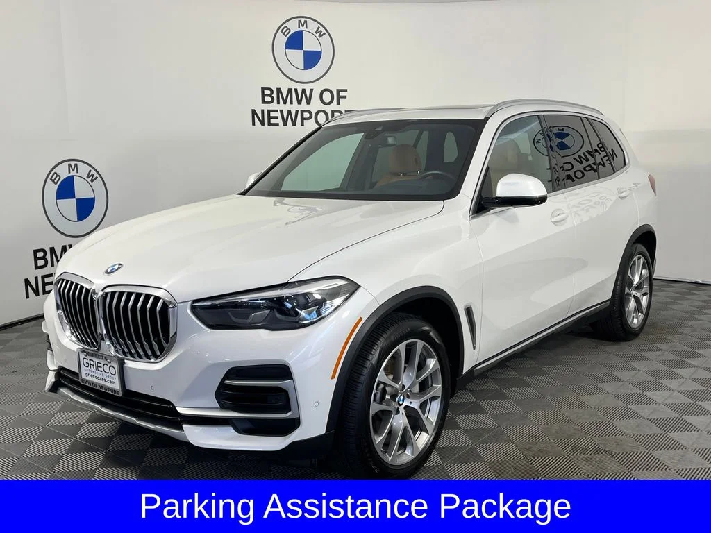 Used 2023 White BMW xDrive40i image 3