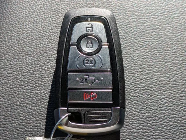 New 2026 Star White Metallic Tri-Coat Ford Lariat® image 29