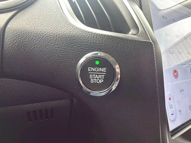 Used 2021 Silver Ford Titanium image 13