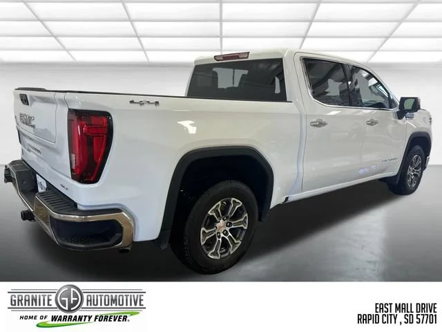 2024 GMC Sierra 1500 SLT - Photo 6
