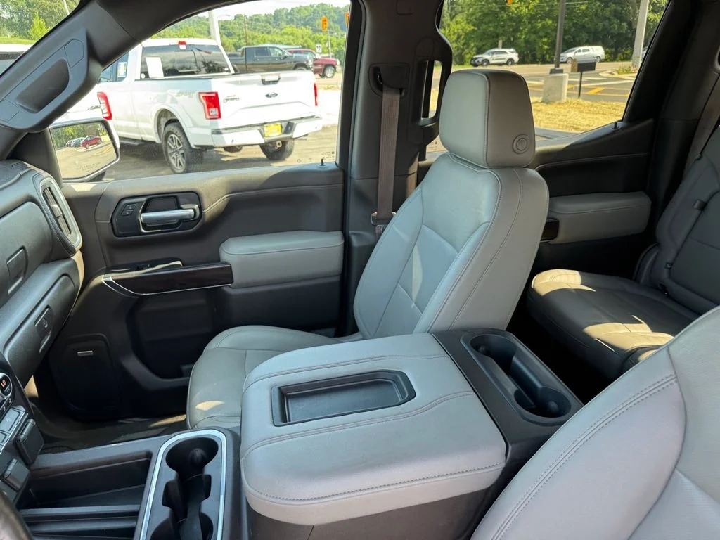 Used 2021 Red GMC SLT image 7
