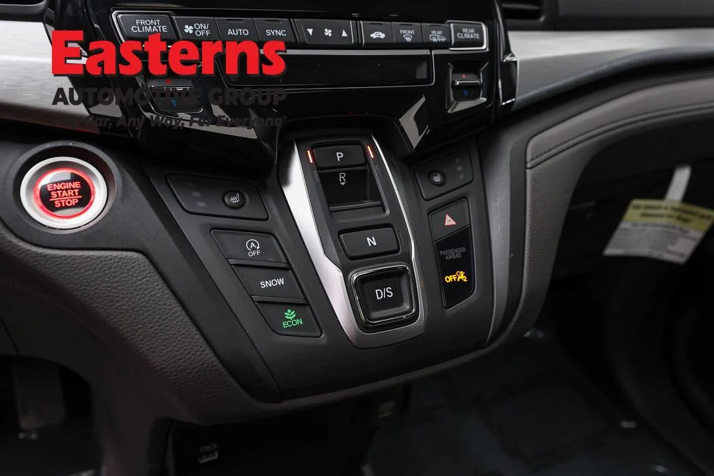 Used 2023 Silver Honda EX-L image 12