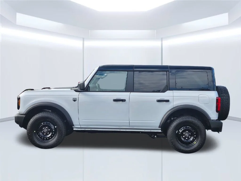 New 2026 White Ford Big Bend image 17