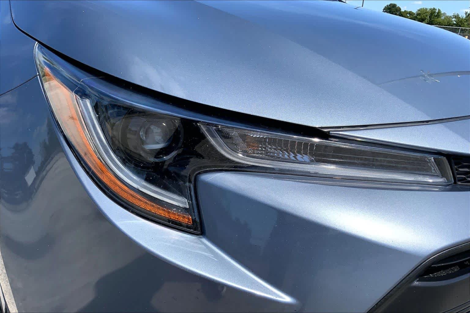 Used 2024 Celestite Toyota LE image 27