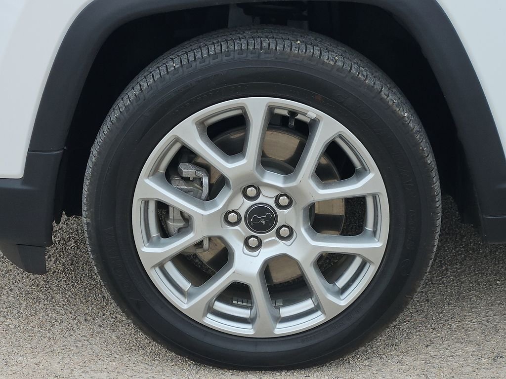 2025 Jeep Compass Limited - Photo 9