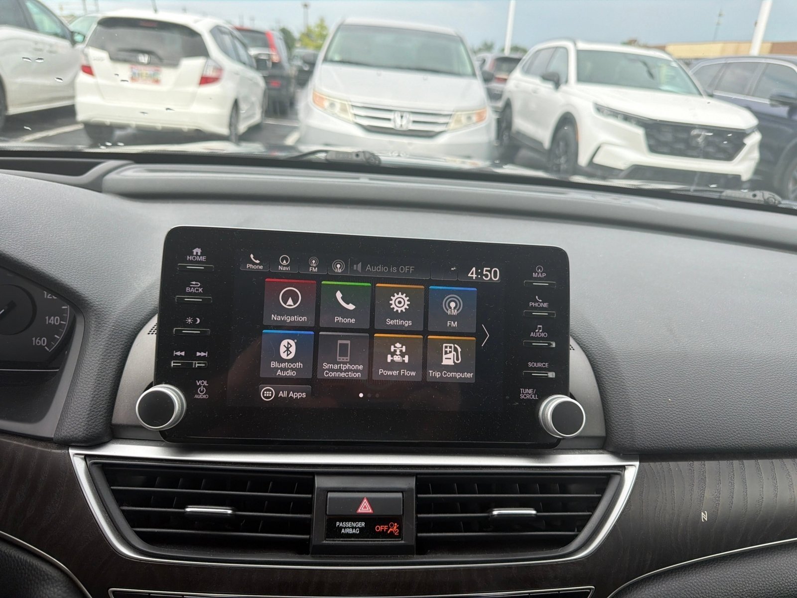 Used 2019 Crystal Black Pearl Honda Touring image 27