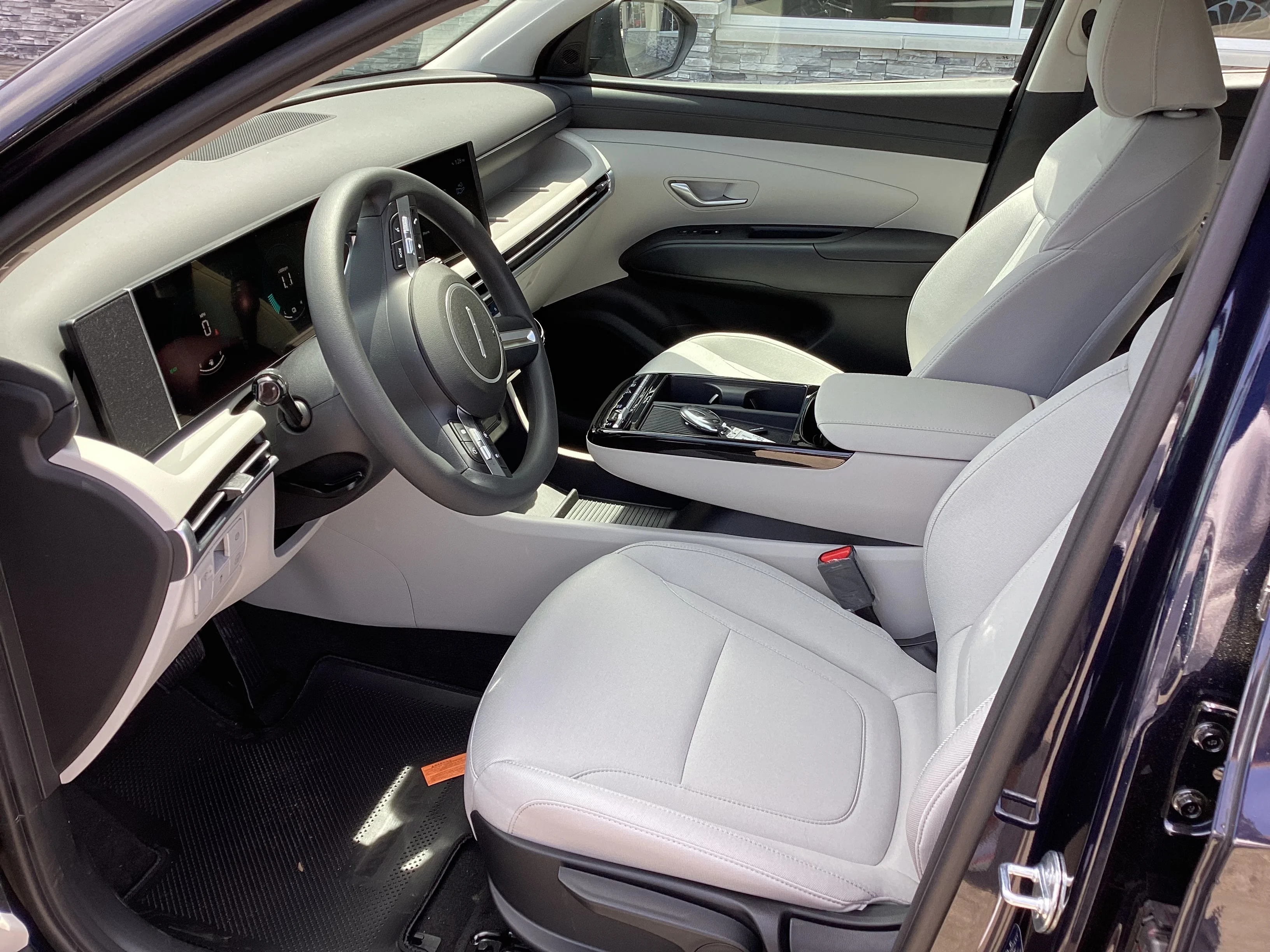New 2026 Deep Sea Metallic Hyundai Blue SE image 3