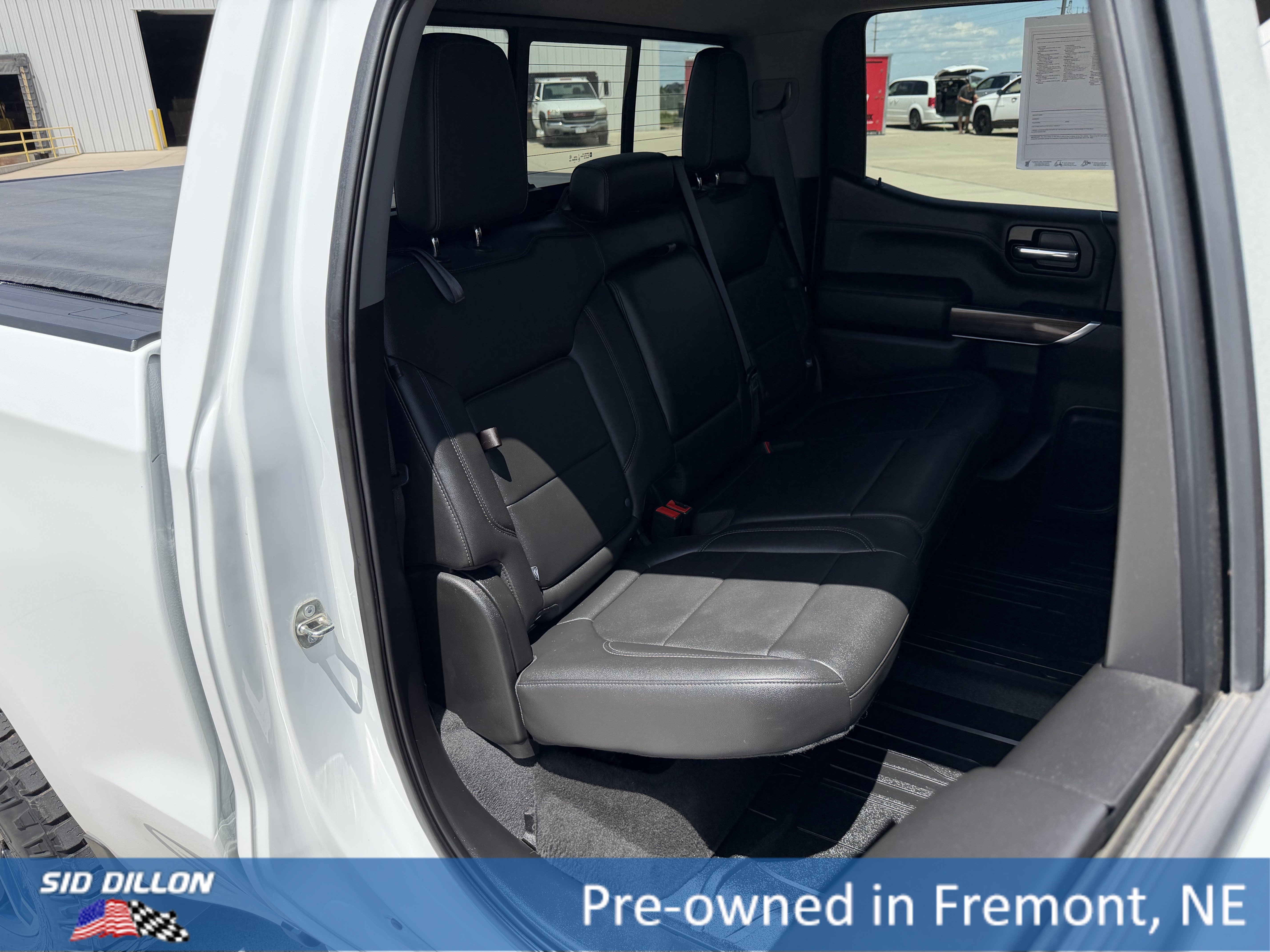 Used 2019 Summit White Chevrolet LT Trail Boss image 9