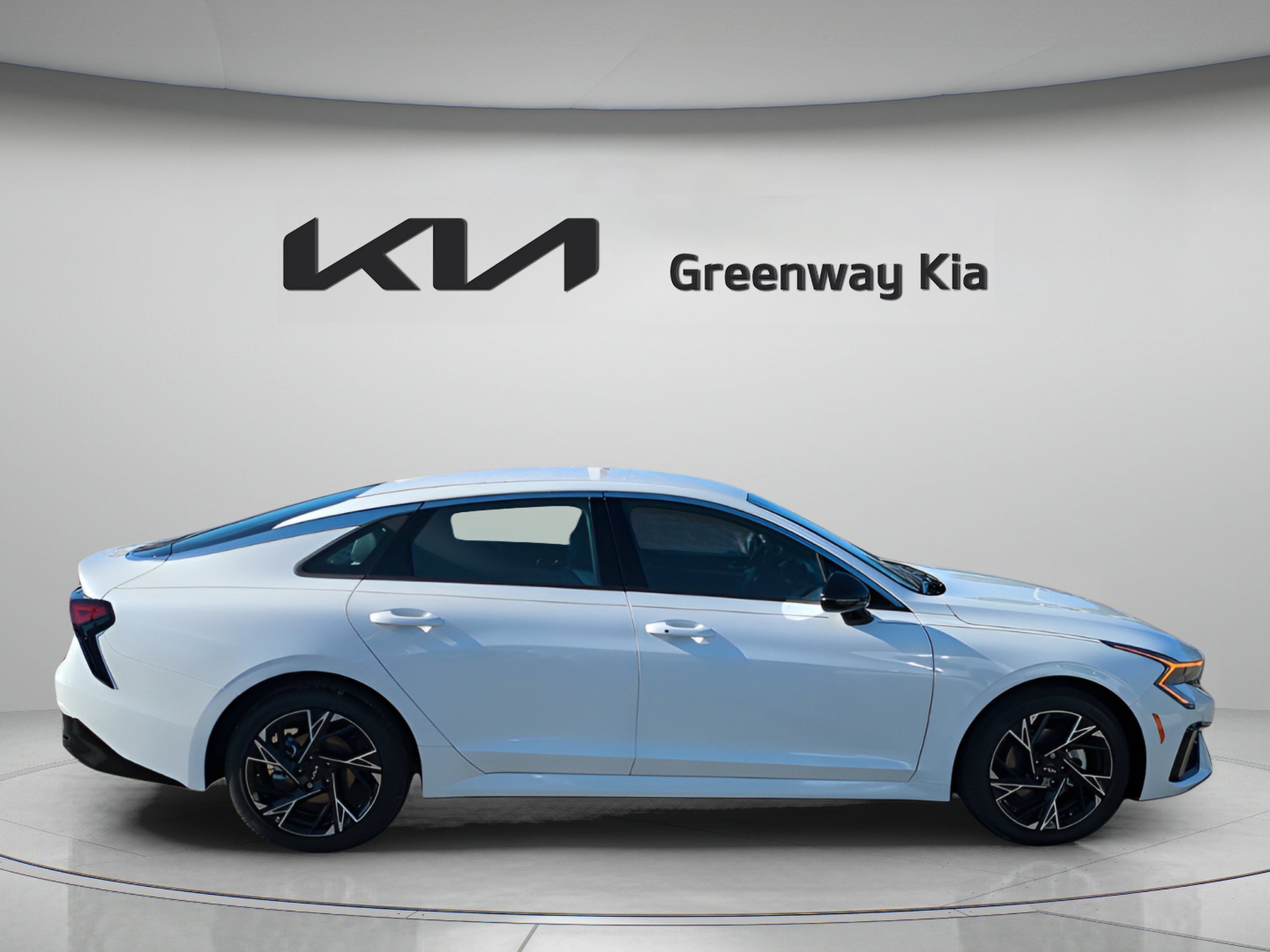 New 2026 Snow White Pearl Kia GT-Line image 9