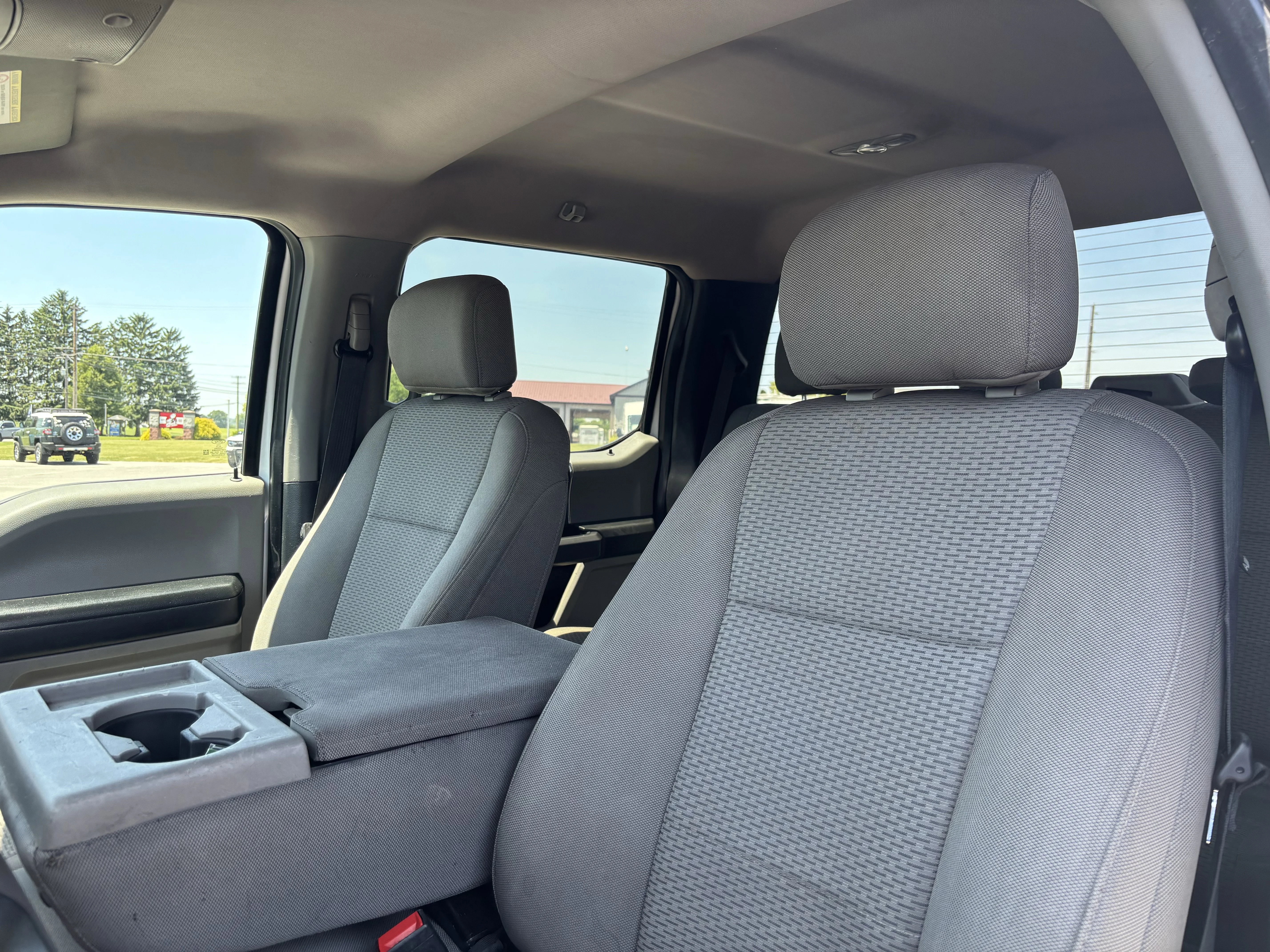 Used 2022 Oxford White Ford XLT image 14