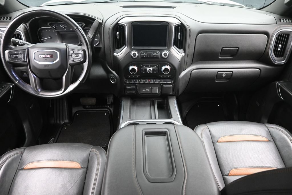 Used 2021 White GMC AT4 image 14