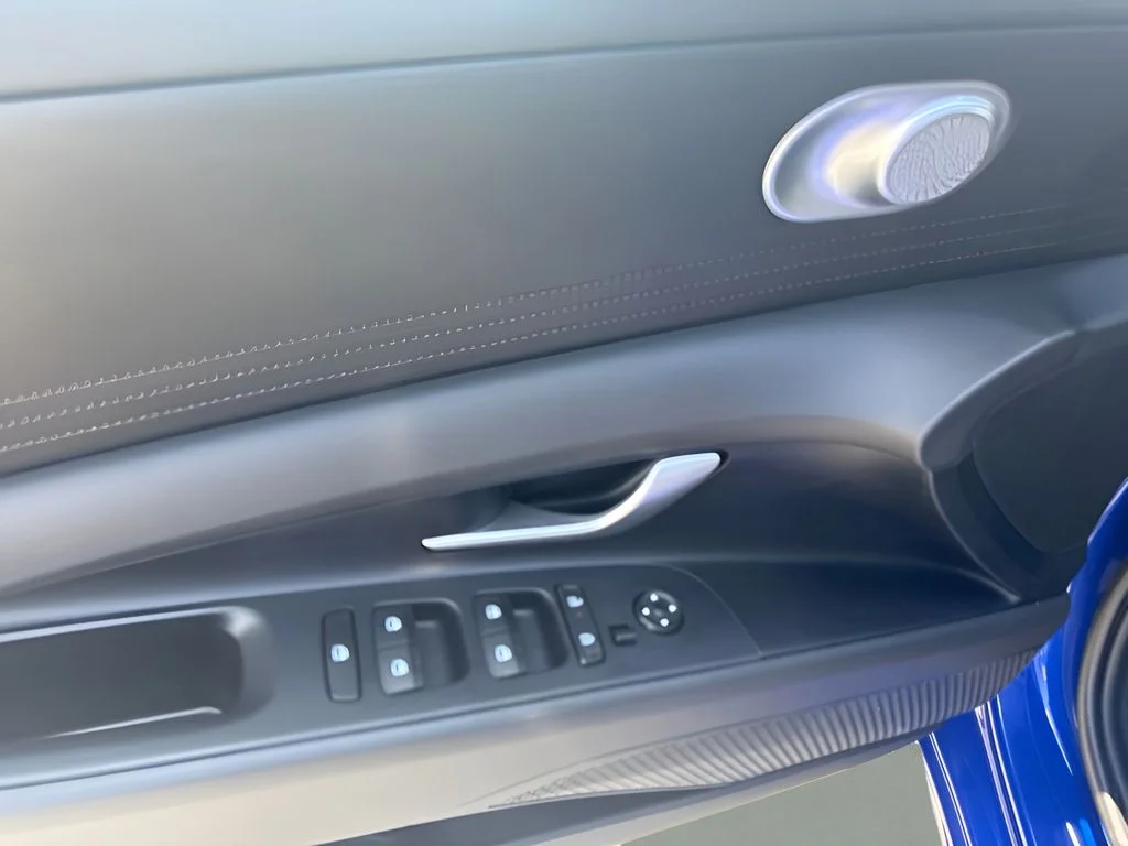 Used 2026 Blue Hyundai SE image 15