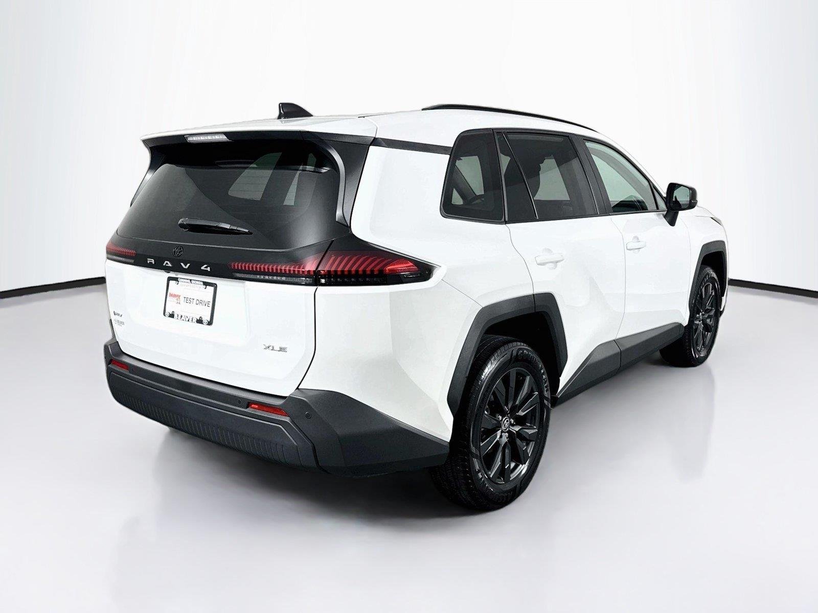 Certified Used 2026 Ice Cap Toyota XLE Premium image 2