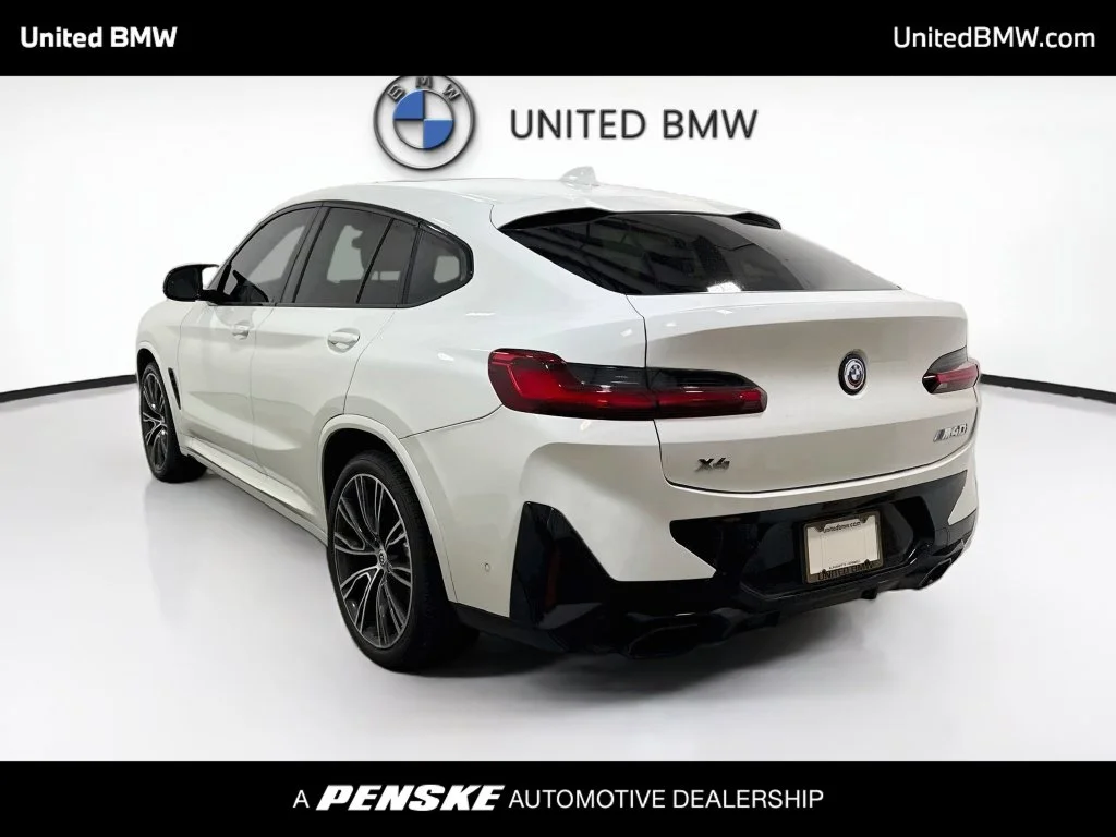 Used 2023 Alpine White BMW M40i image 7