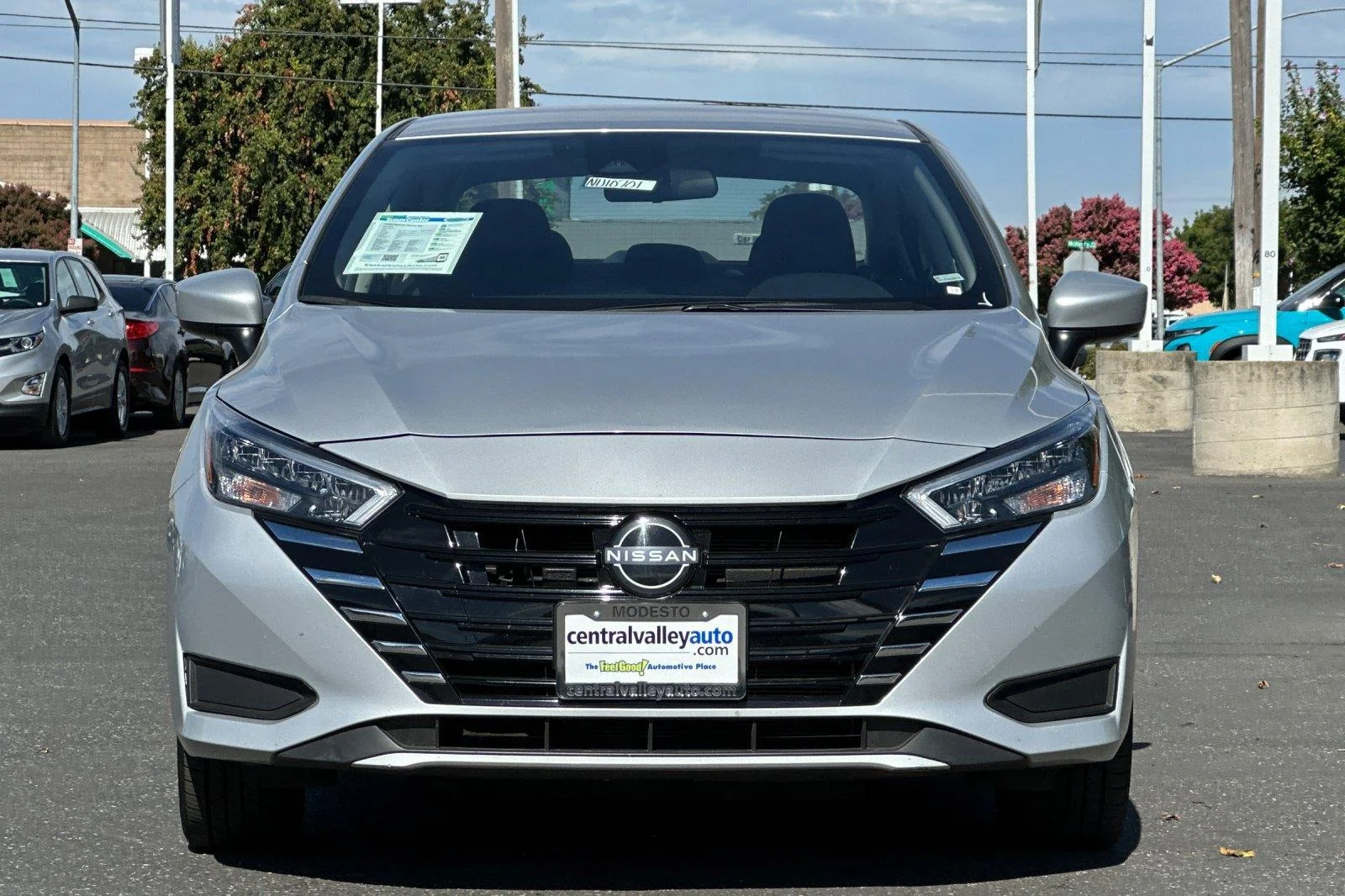 Used 2025 Brilliant Silver Metallic Nissan SV image 9