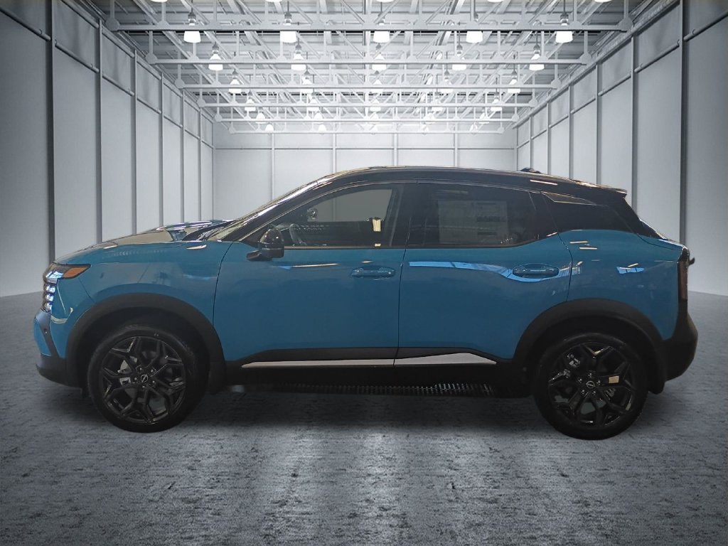 New 2027 Blue Metallic Nissan SR image 3
