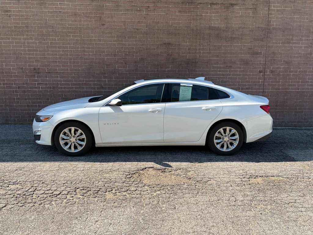 Used 2024 Summit White Chevrolet LT image 3