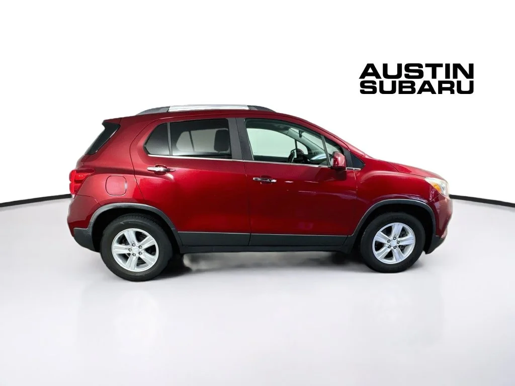Used 2018 Red Chevrolet LT image 8