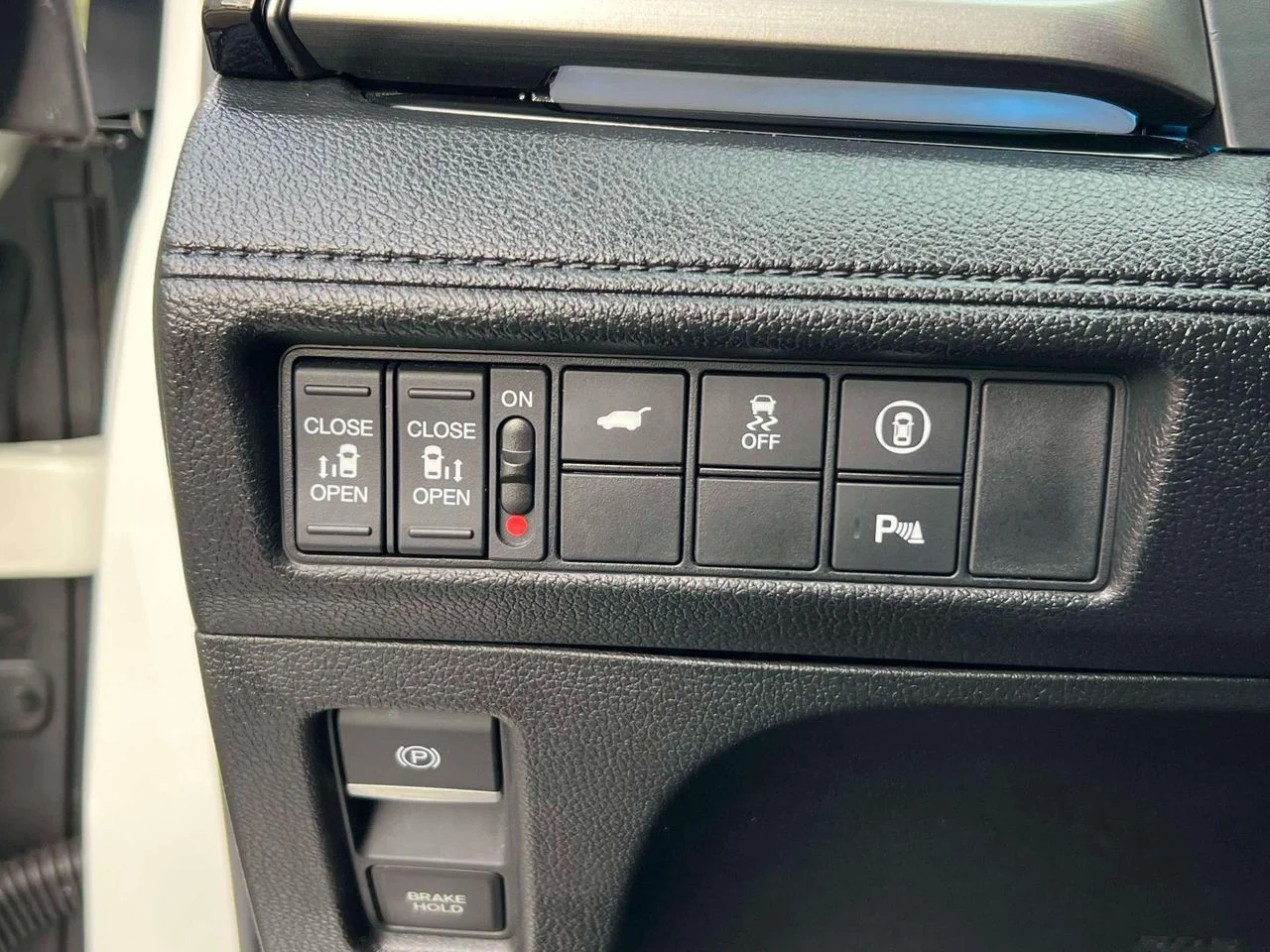 2023 Honda Odyssey Touring - Photo 24