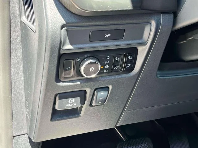 New 2026 White Ford Lariat image 23