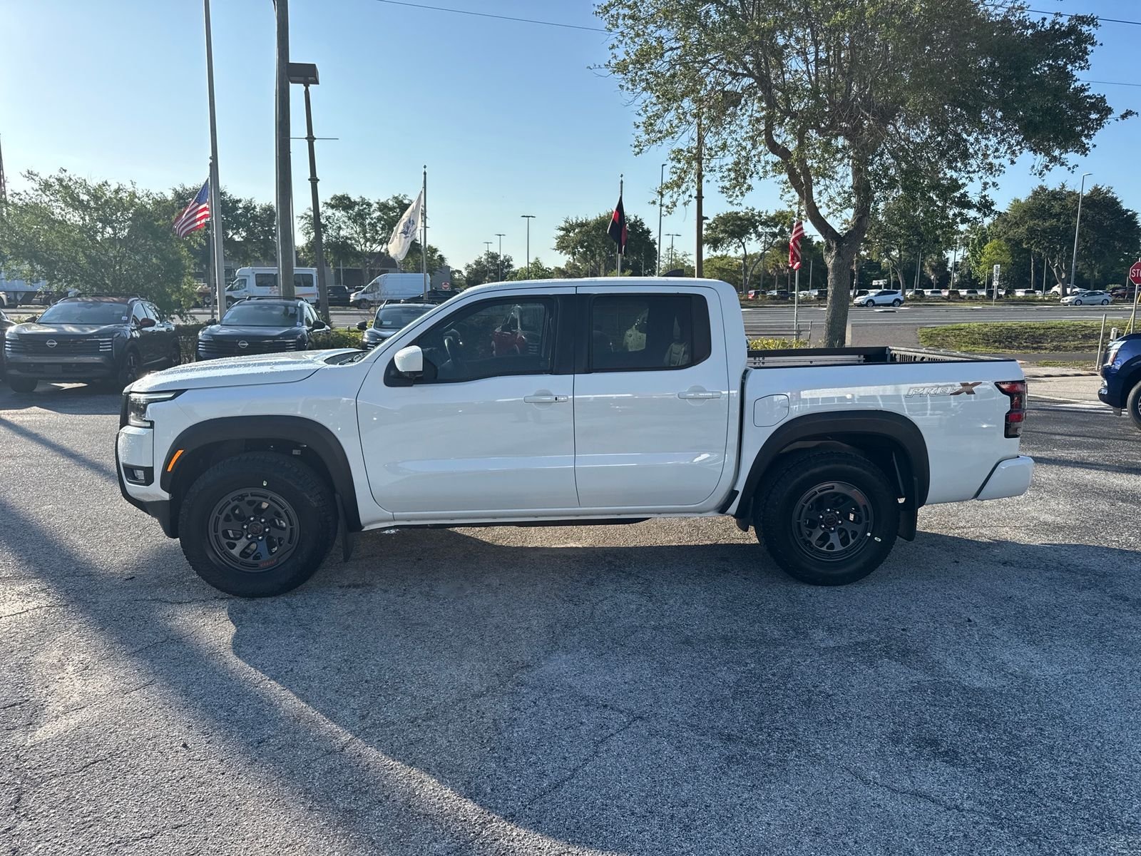 New 2026 White Nissan PRO-X image 11