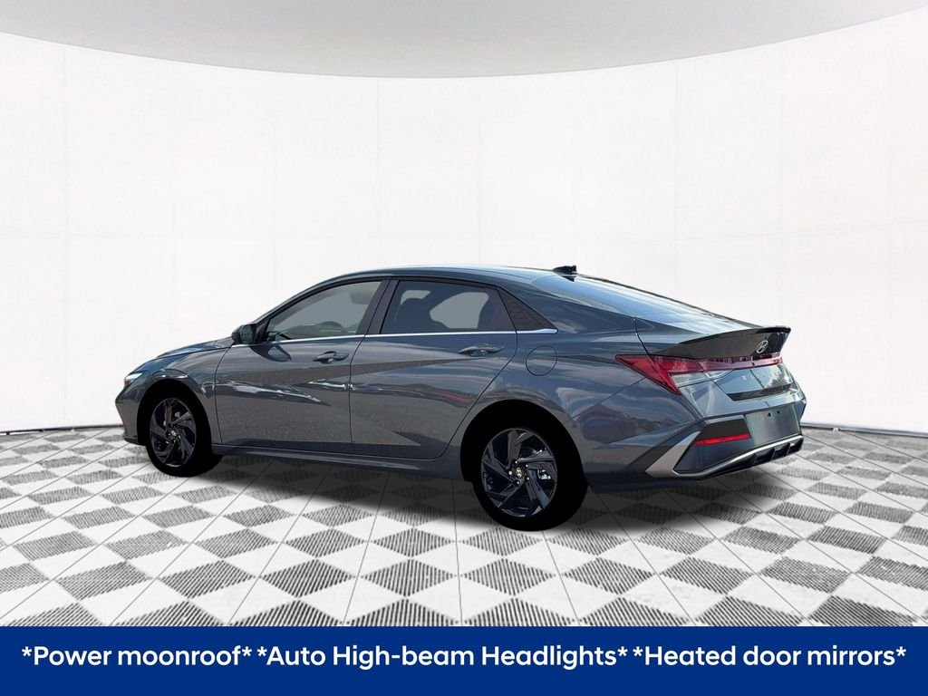 New 2026 Gray Hyundai SEL Sport image 7