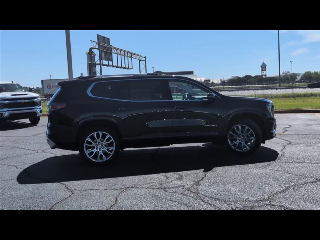 Used 2024 Ebony Twilight Metallic GMC Denali image 9