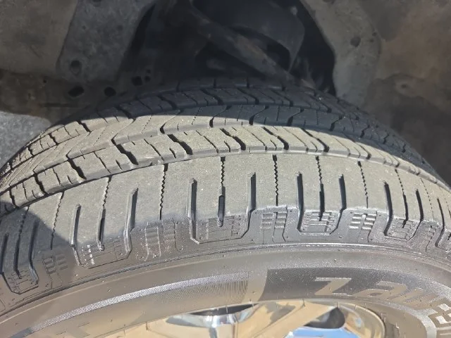 Used 2024 Gray Ford XLT image 29