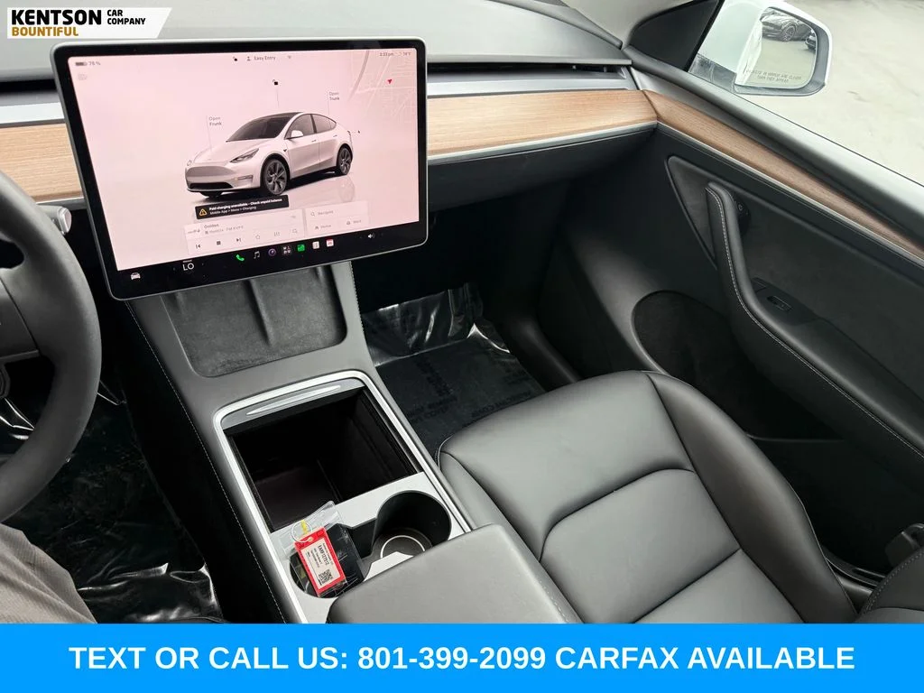 Used 2024 White Tesla Long Range image 20