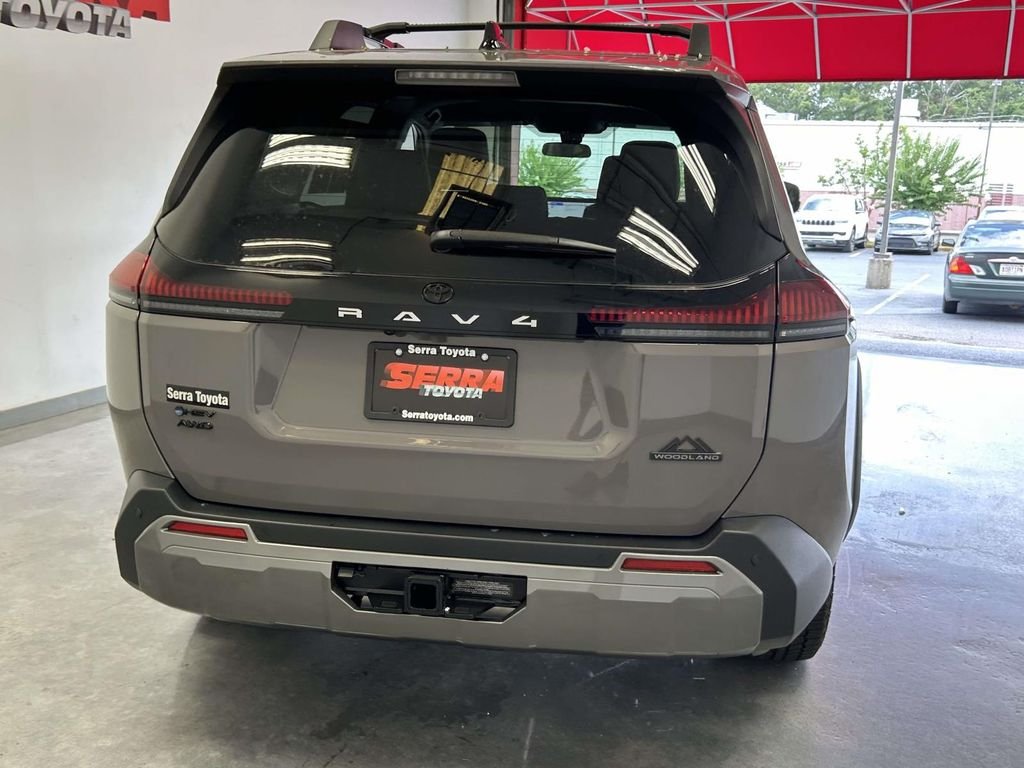 Used 2026  Toyota Woodland image 4