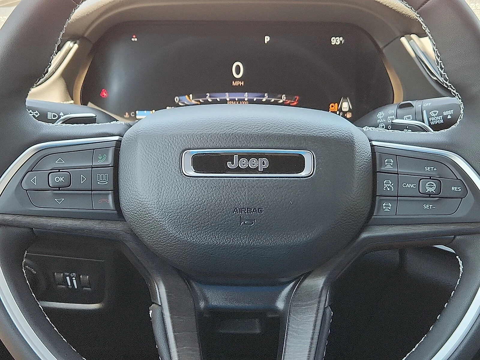 New 2026 Velvet Red Pearl-Coat  Paint Jeep LAREDO ALTITUDE 4X4 image 19