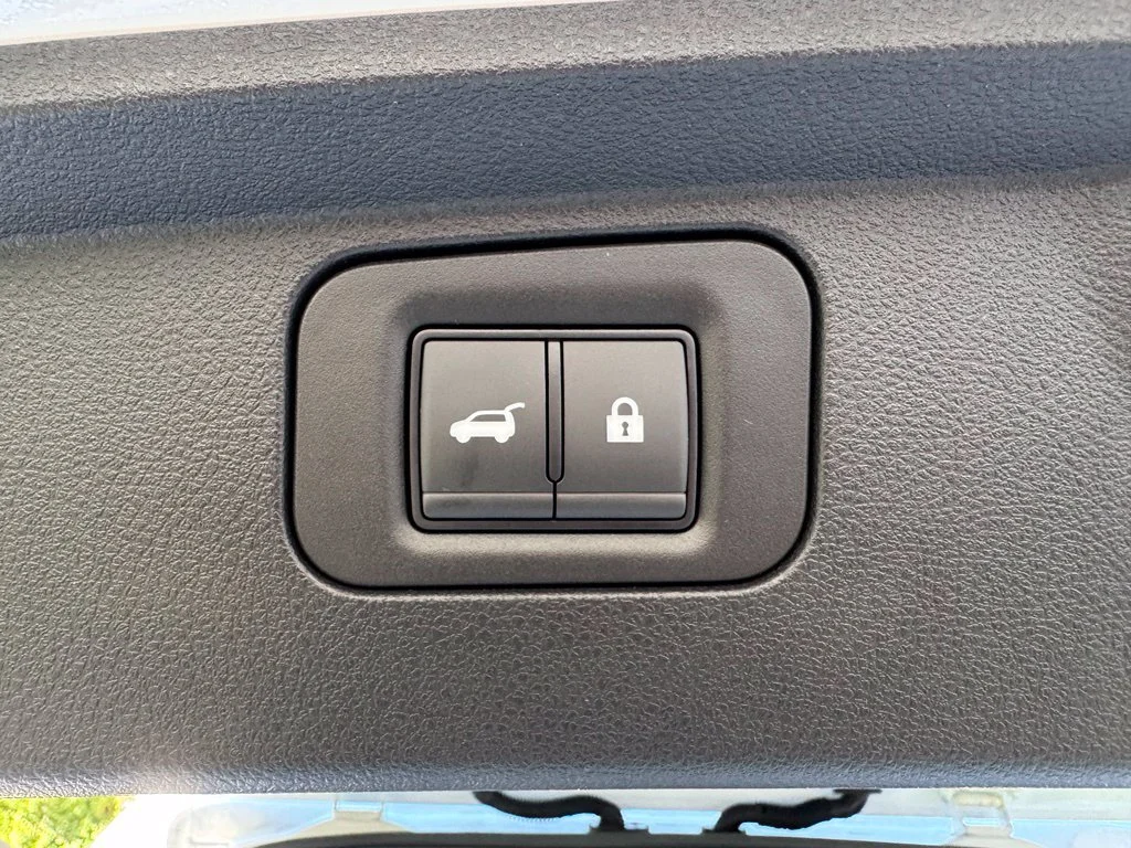 2026 Nissan Armada Platinum - Photo 26