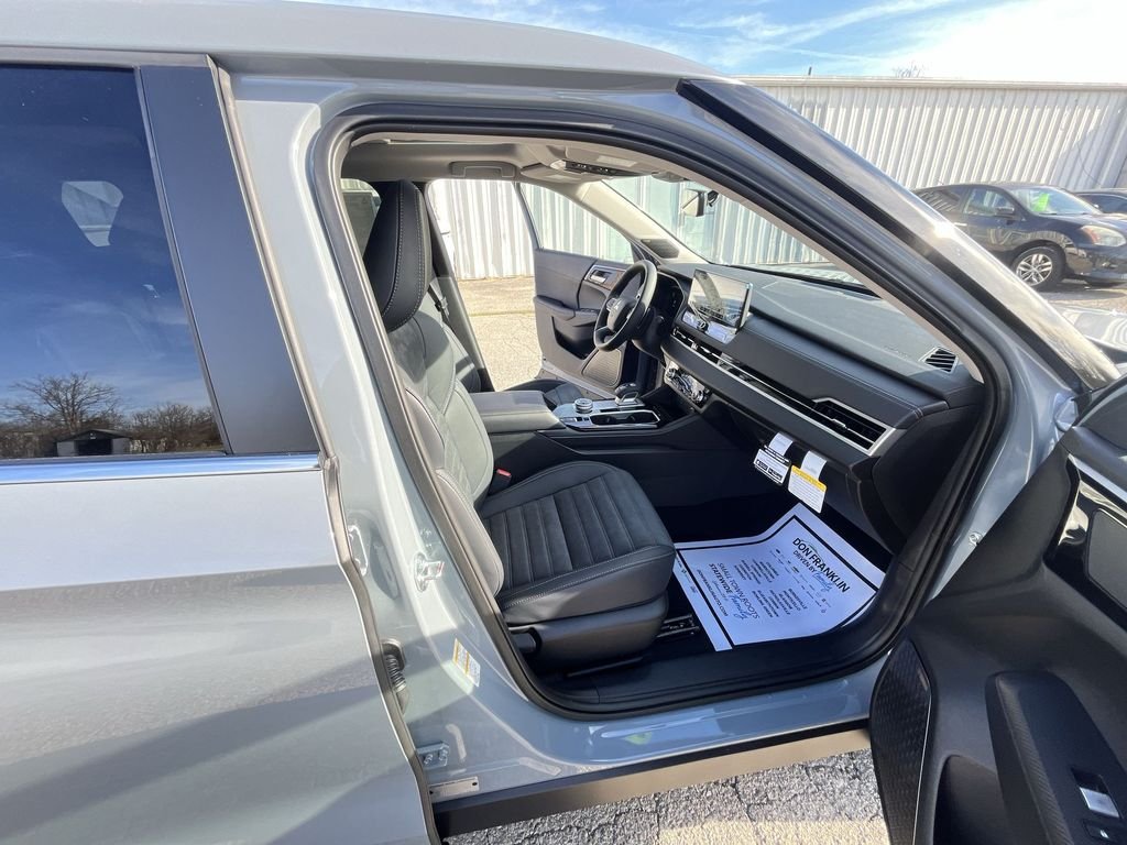 2026 Mitsubishi Outlander SE - Photo 25