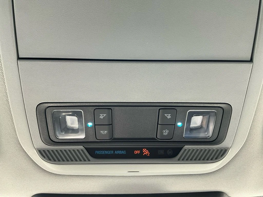 Used 2022 White Ford XLT image 12
