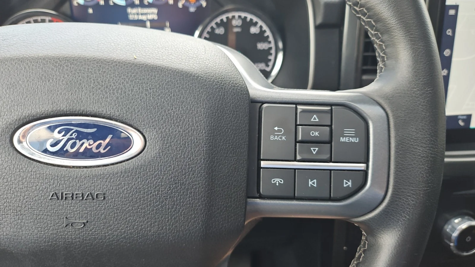 Used 2023 Red Ford XLT image 20