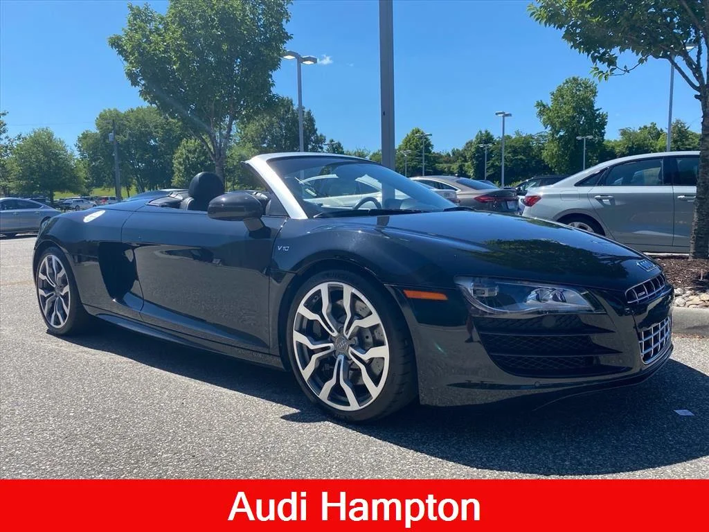 Used 2011 Phantom Black Pearl Audi 5.2L image 23