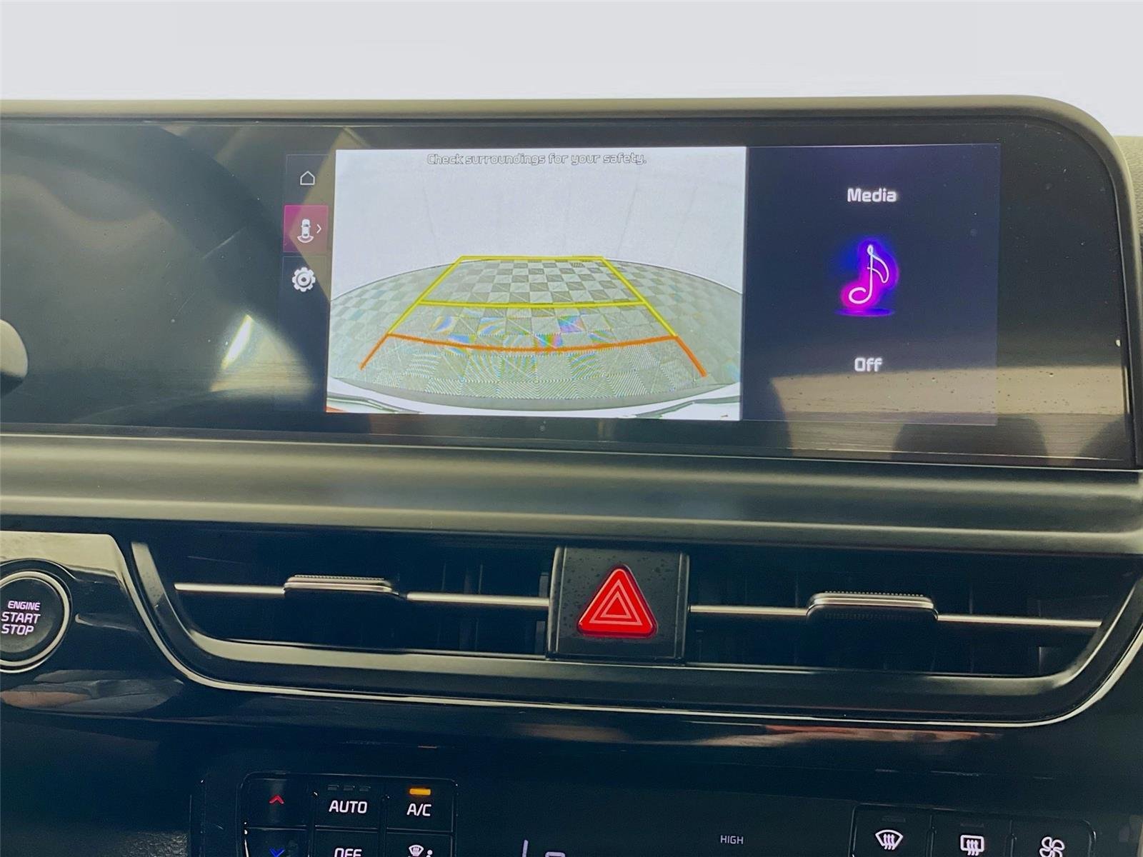 Used 2025 Clear White/Fusion Black Roof Kia S image 19