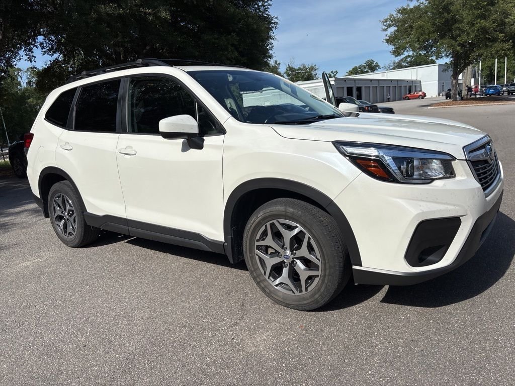 2019 Subaru Forester Premium's photo