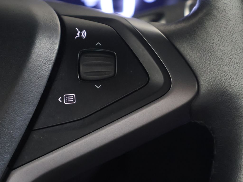 Used 2020 White Tesla Long Range image 35