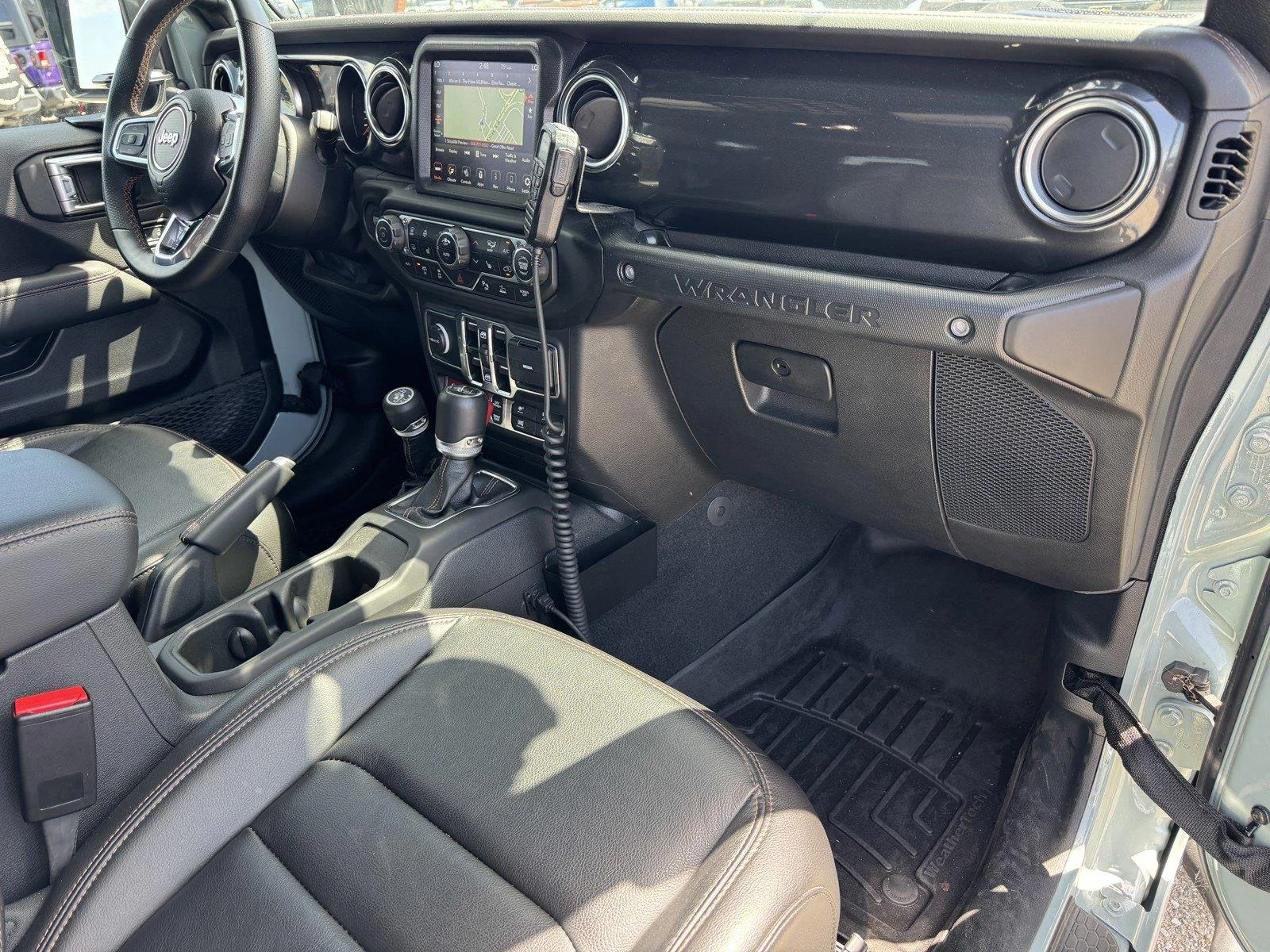 Certified Used 2023 Earl Clearcoat Jeep Rubicon 392 image 7