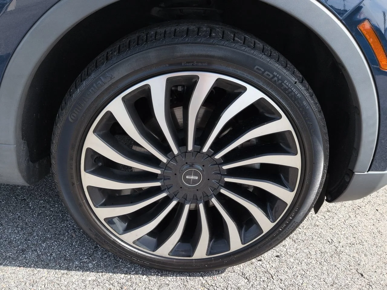 Used 2020 Blue Lincoln Black Label image 11