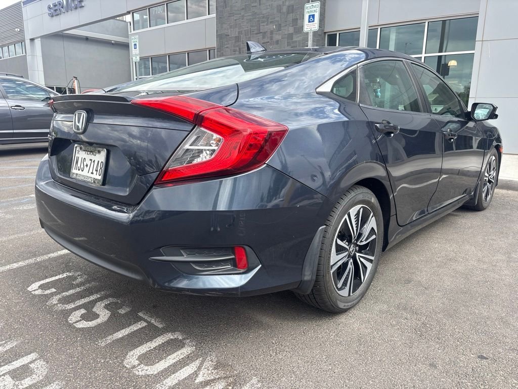 Used 2016  Honda EX-T image 8