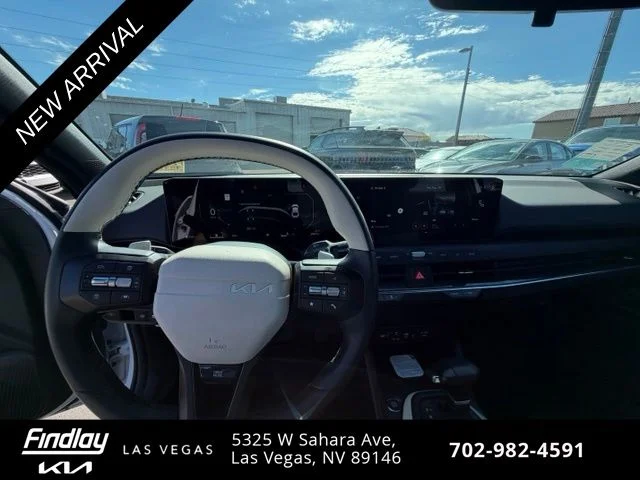 Certified Used 2025 White Kia GT-Line image 9