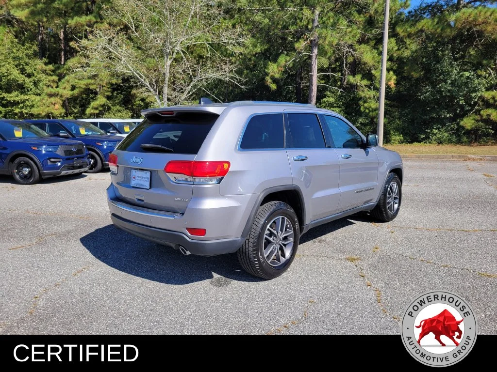 Used 2019 Silver Jeep Limited image 6