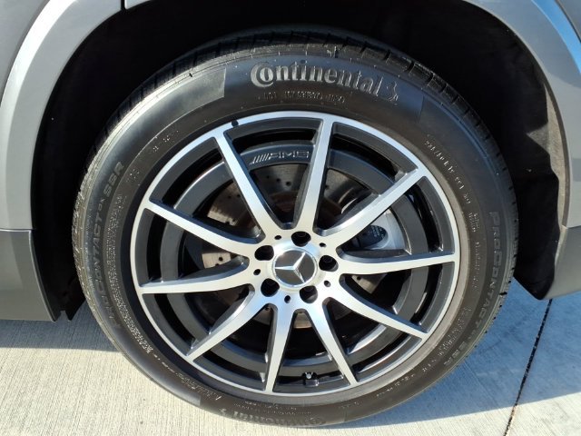 Certified Used 2025 Gray Mercedes-Benz GLA 35 AMG® image 24