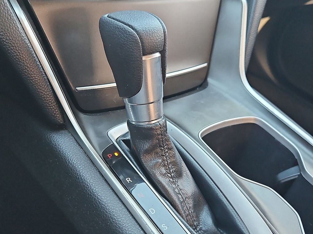 Used 2019  Honda LX image 20