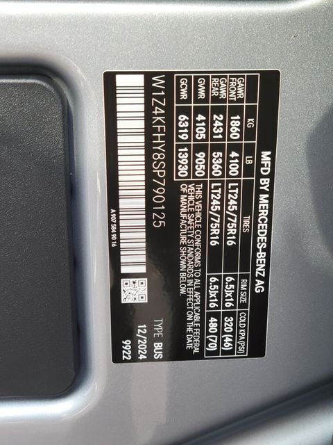 2025 Mercedes-Benz Sprinter Passenger Van Base - Photo 30