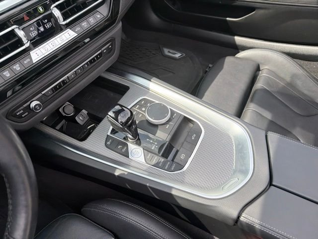 Used 2022 Gray BMW sDrive M40i image 8