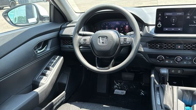 New 2026 Platinum White Pearl Honda LX image 21