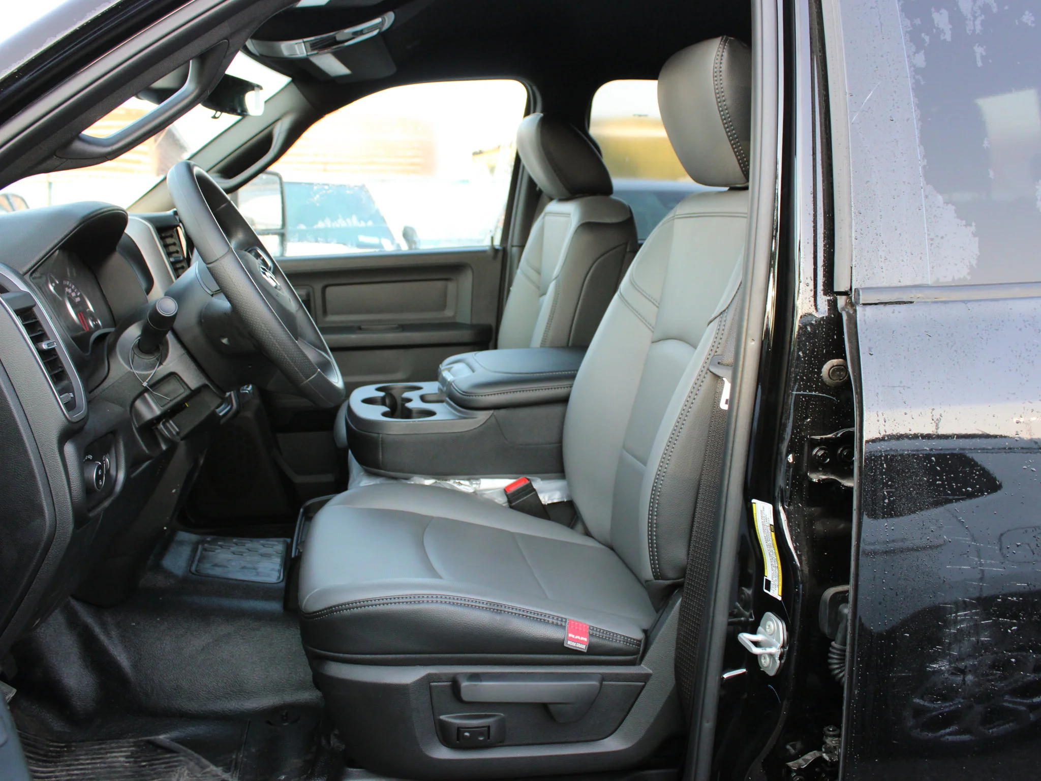 Used 2026 Black RAM Tradesman* Crew Cab 4x4, Max Tow Package, 12 Inch Screen image 8